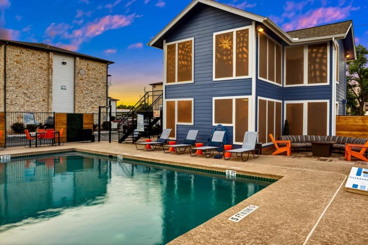 Modern 1Br Retreat Pool 10 Minutes To Austin Διαμέρισμα Εξωτερικό φωτογραφία